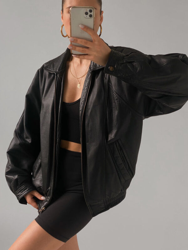Women Black 80's Vintage Oversized Leather Jacket
