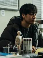 Park Hae Soo black Karma 2025 puffer jacket